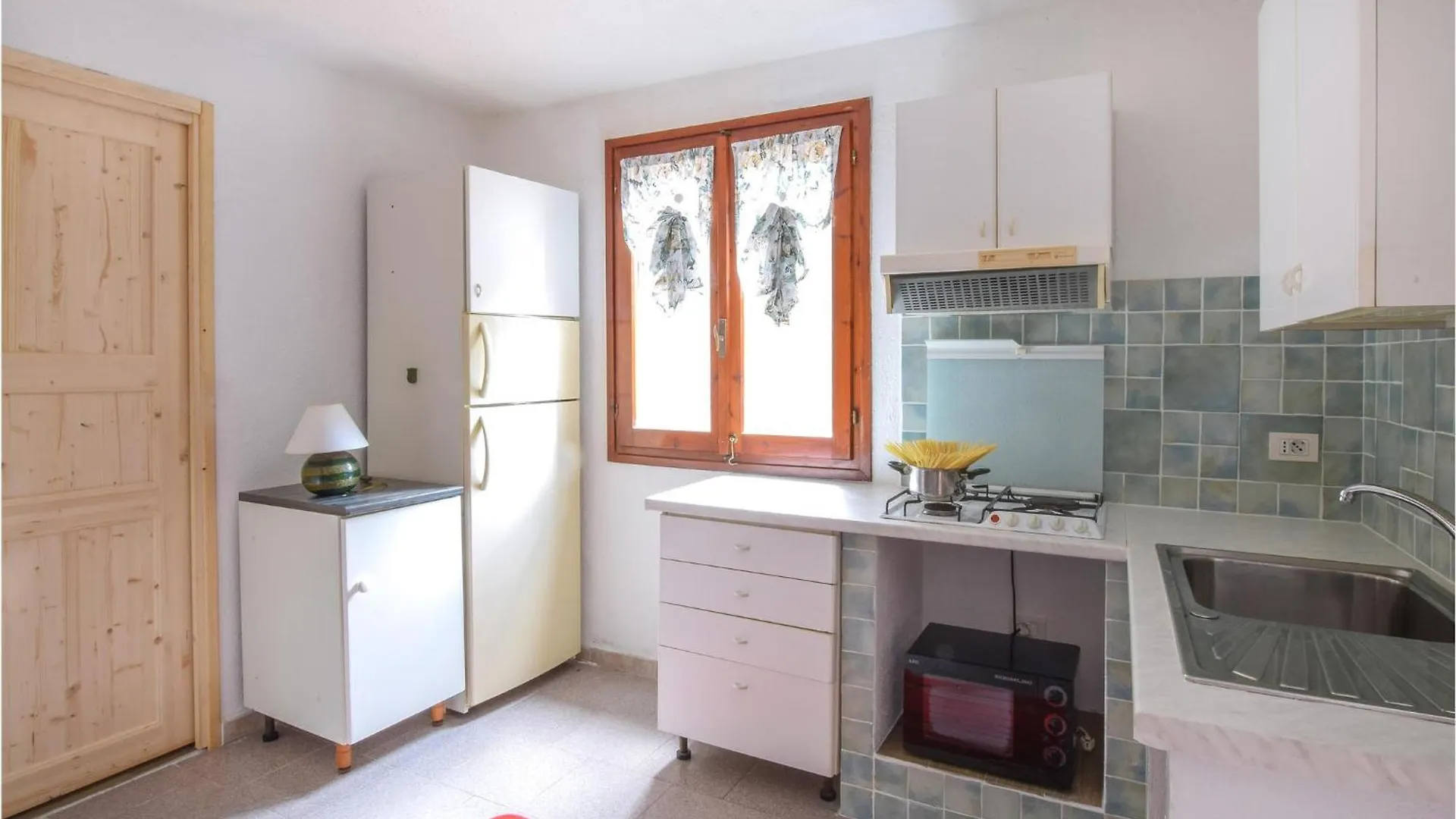 1 Bedroom Cozy Home In Costa Paradiso